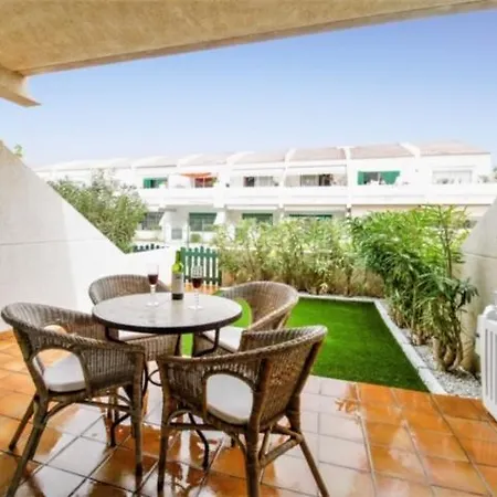 Balancon Pool Apartment